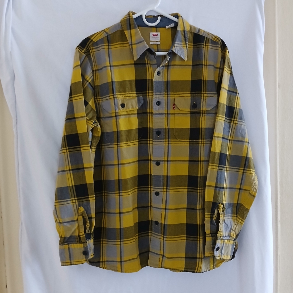 Levi's Plaid Casual Shirt
